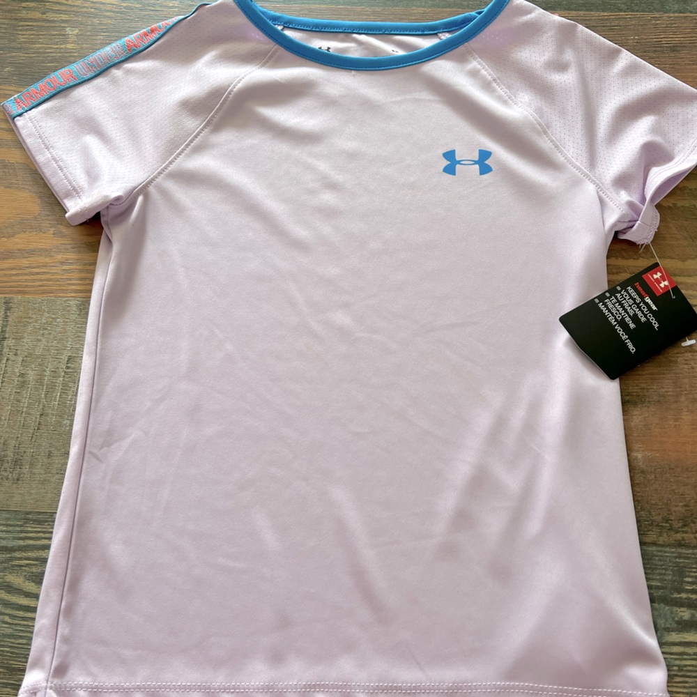 New Under Armour Girls Size 6x Top